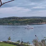 Krstas- Gonar * Supetarska Draga