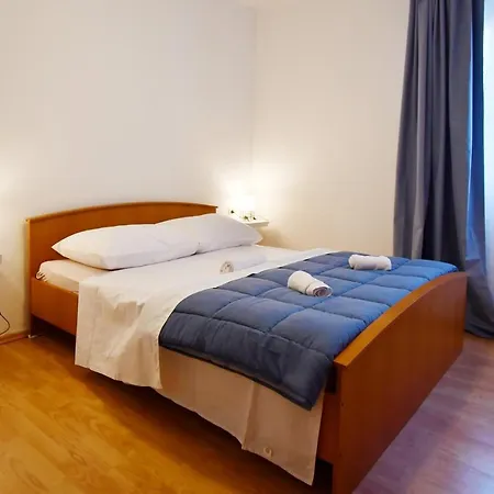 Apartment Krstas- Gonar