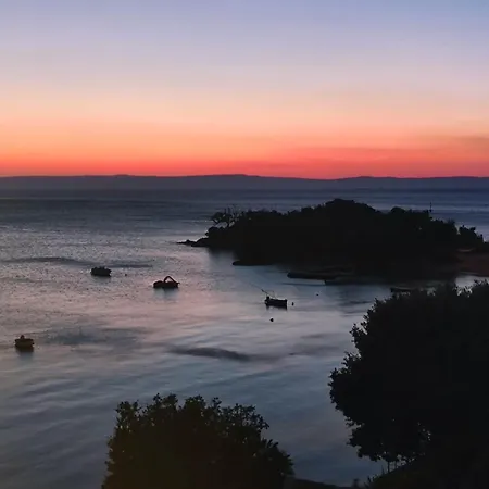 Krstas- Gonar Daire Supetarska Draga