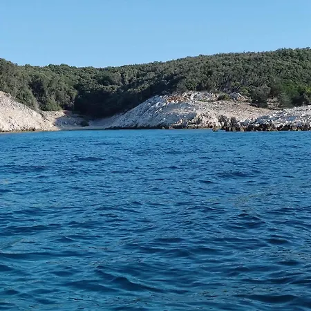 Krstas- Gonar Daire Supetarska Draga